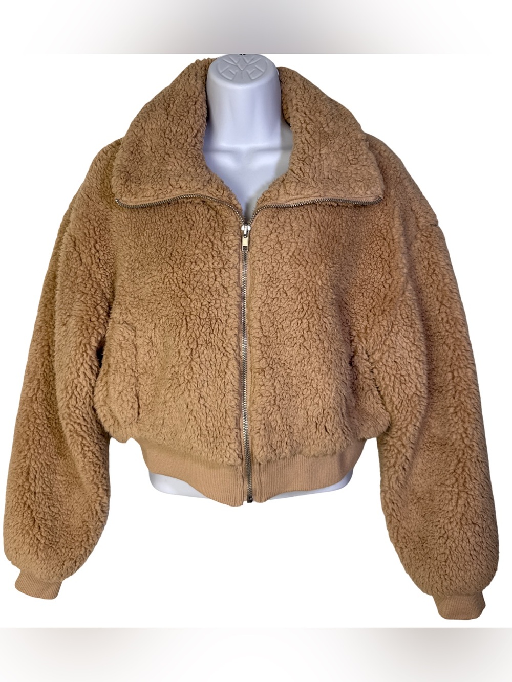 VENUS | Cropped Teddy Jacket Size S